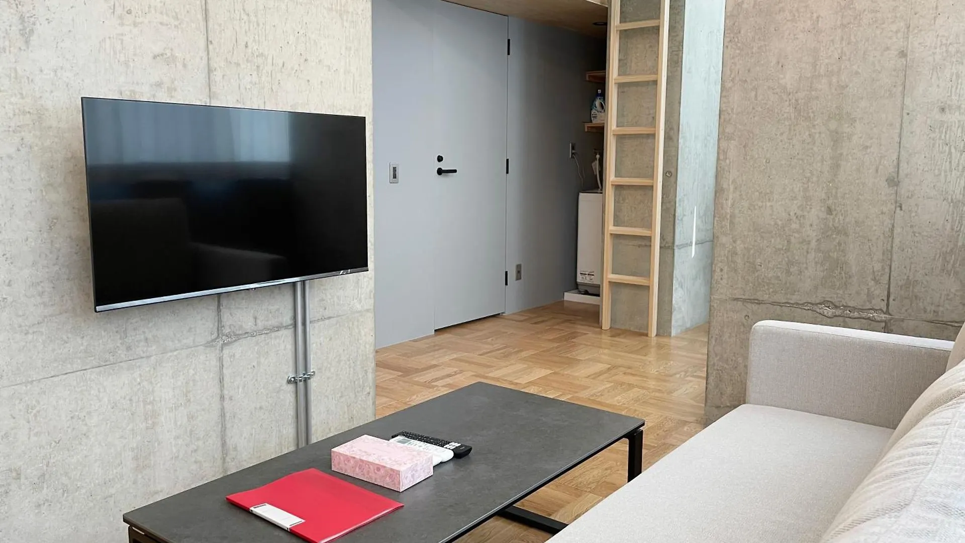 Prism Inn Ogu Tokyo