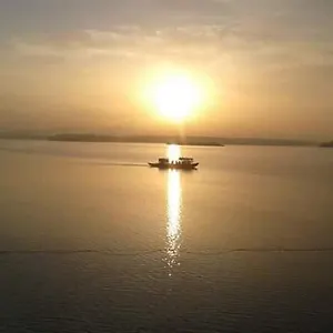 https://dwaraka-munroe.kerala-hotels.net
